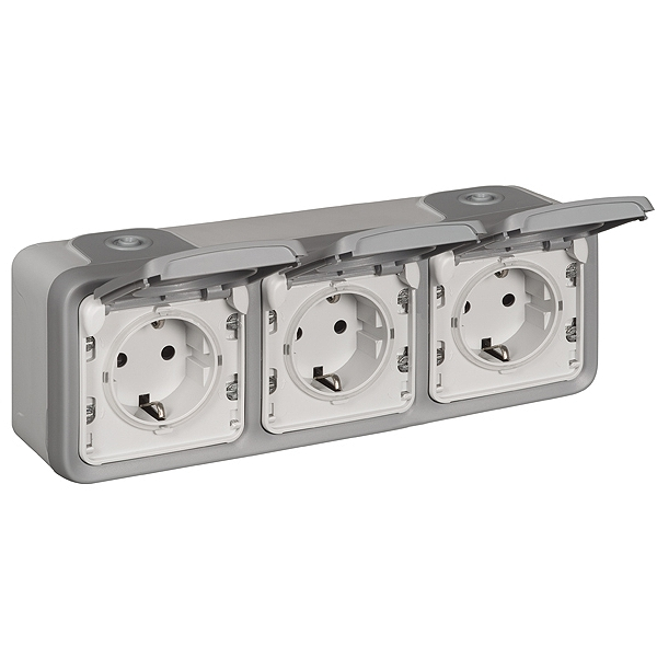Legrand 069743 Feuchtraum Steckdose 3-fach